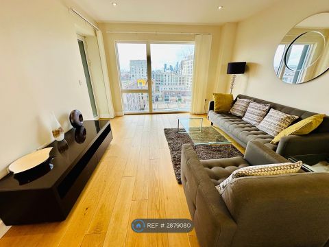 Peartree Way, London SE10