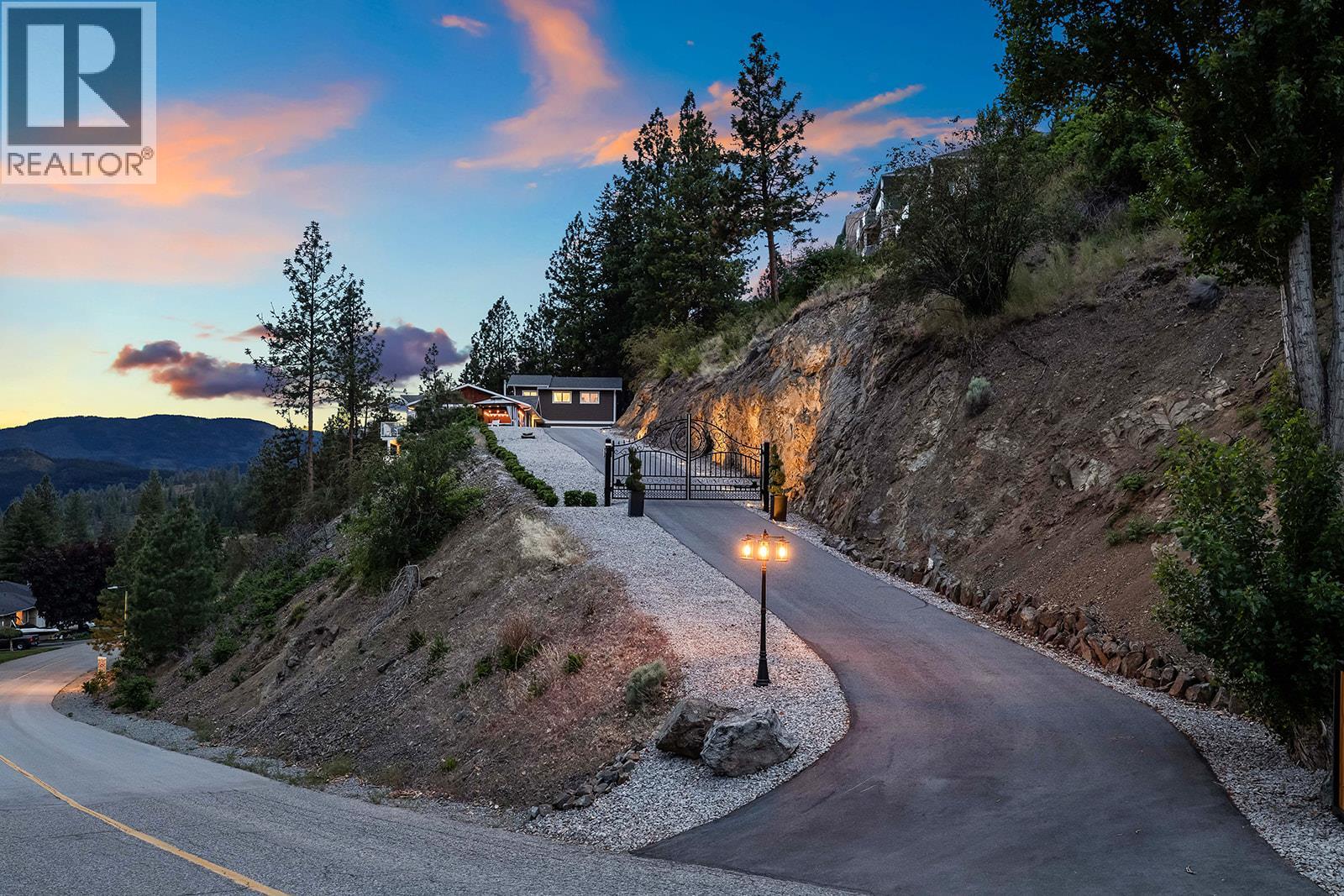 Additional image 4 of 4618 Ponderosa Drive, Peachland, BC, V0H1X5