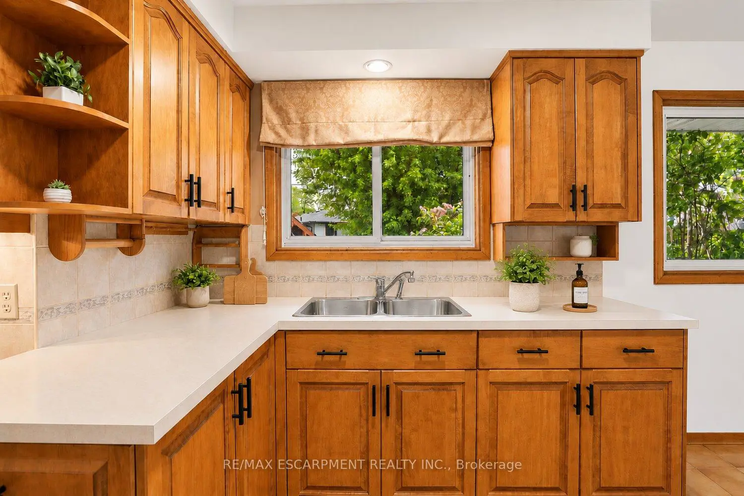 Additional image 5 of 34 Beaconsfield Drive