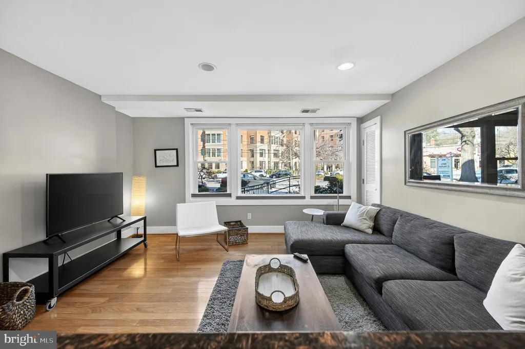 Additional image 7 of 4840 Macarthur Boulevard NW Unit 408, Washington, DC 20007