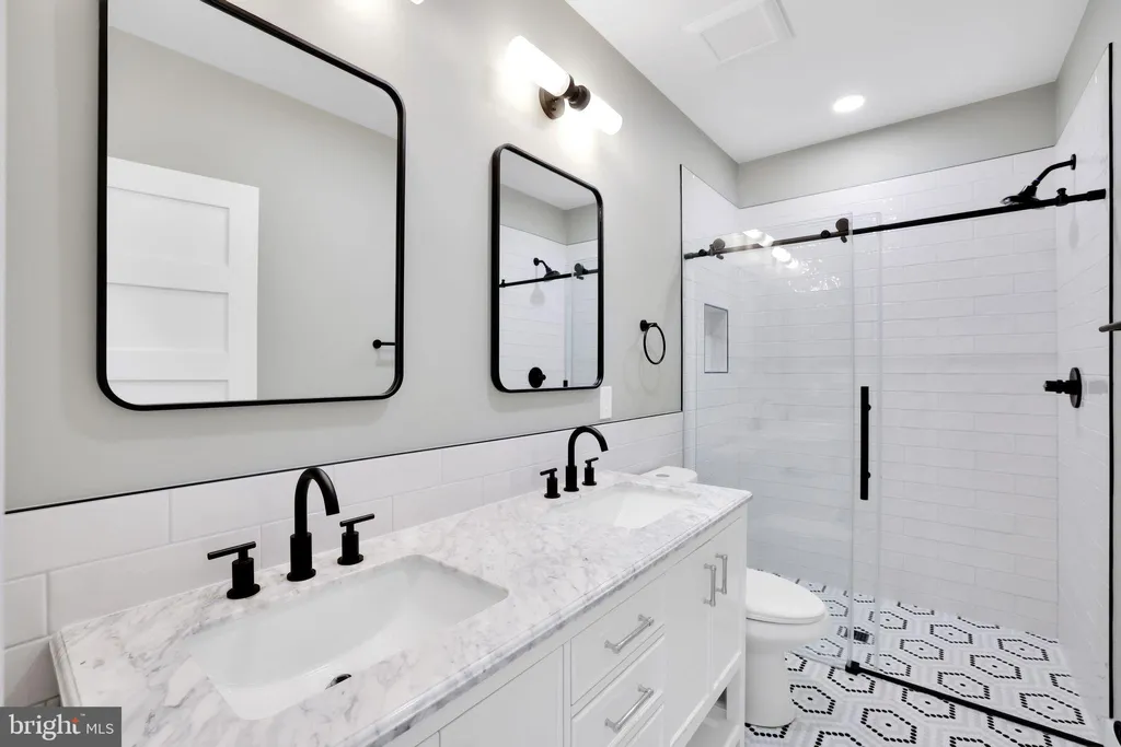 Additional image 17 of 4019 9th Street NE Unit 2, Washington, DC 20017