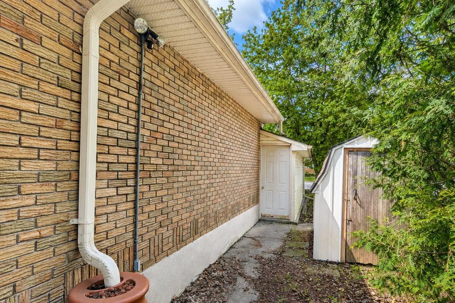 Additional image 18 of 439 Coombs Avenue