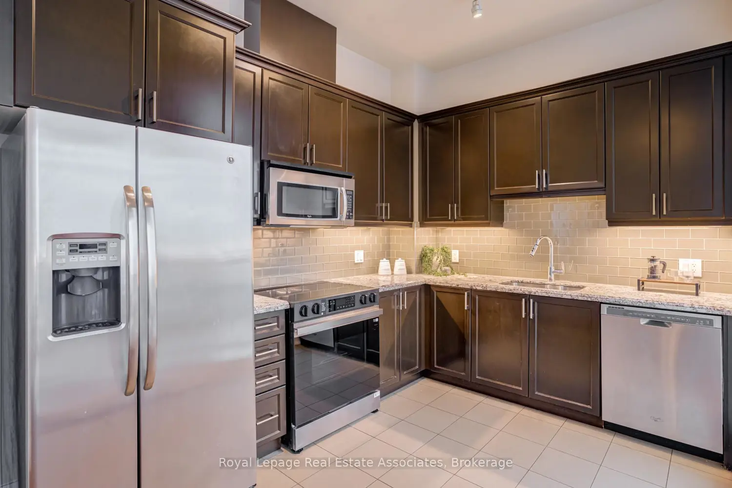 Additional image 9 of 2470 Prince Michael Drive 712