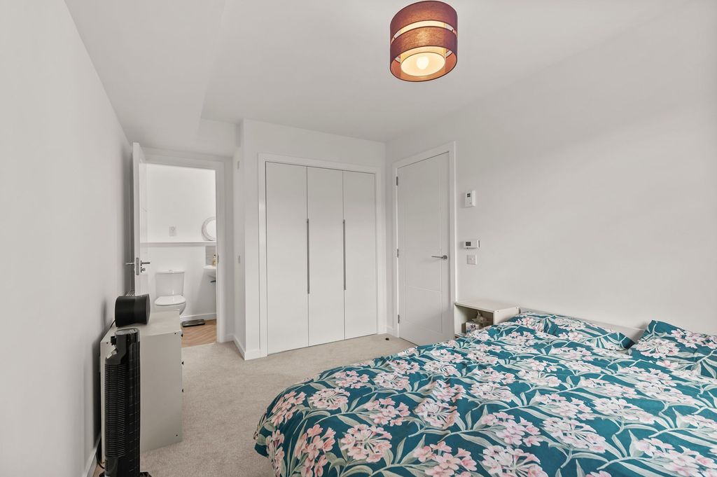 Additional image 8 of 2 bed flat for saleCanal View, Winchburgh EH52