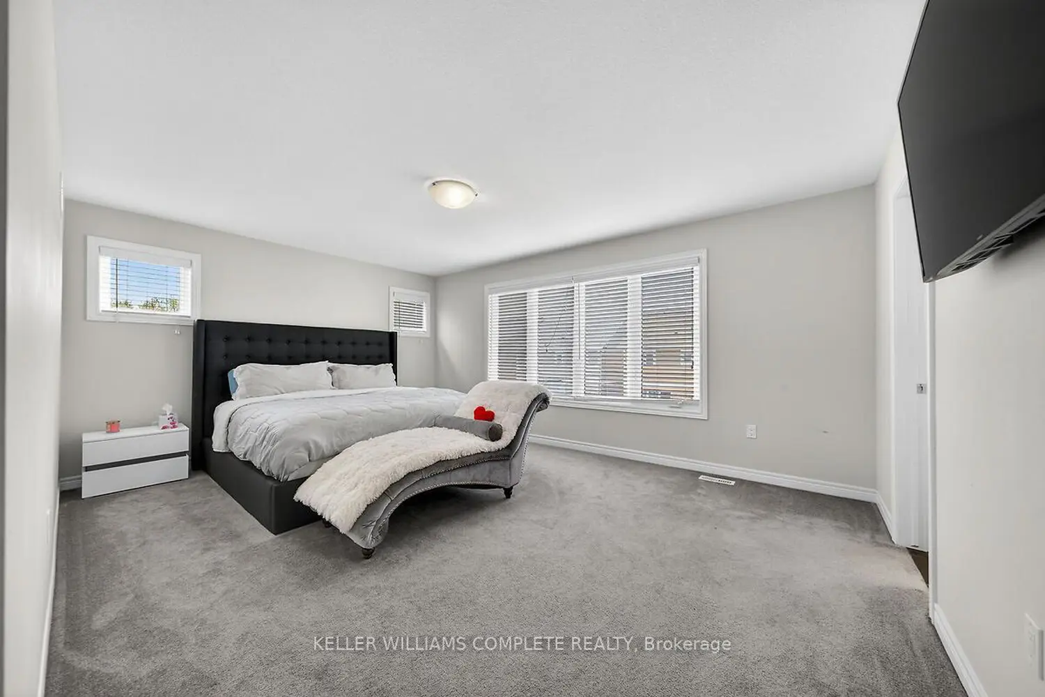 Additional image 20 of 7773 Clendenning Street