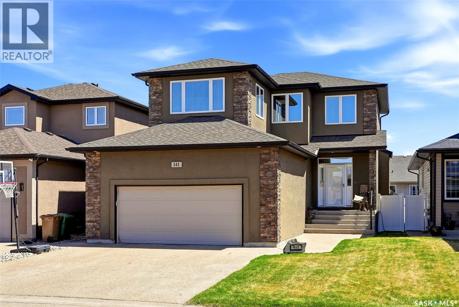 141 Oxbow CRESCENT