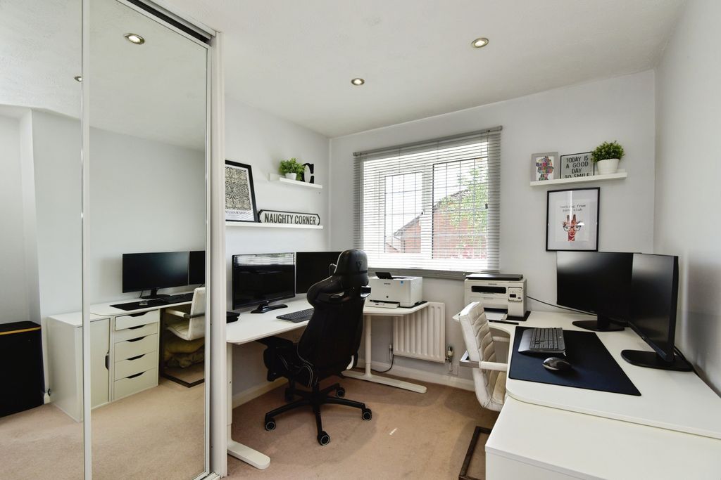 Additional image 16 of 4 bed detached house for saleBoscombe Grove, Trentham, Stoke-On-Trent ST4