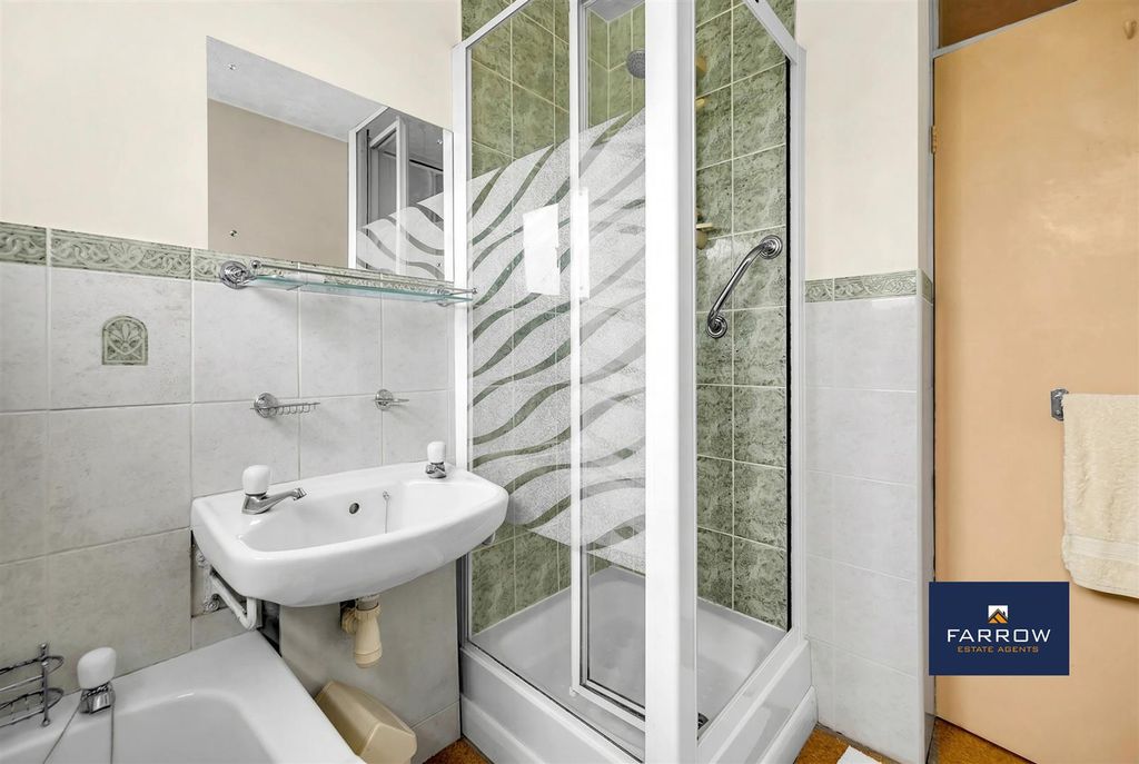 Additional image 26 of 4 bed semi-detached house for saleQueens Parade, Grimsby DN31