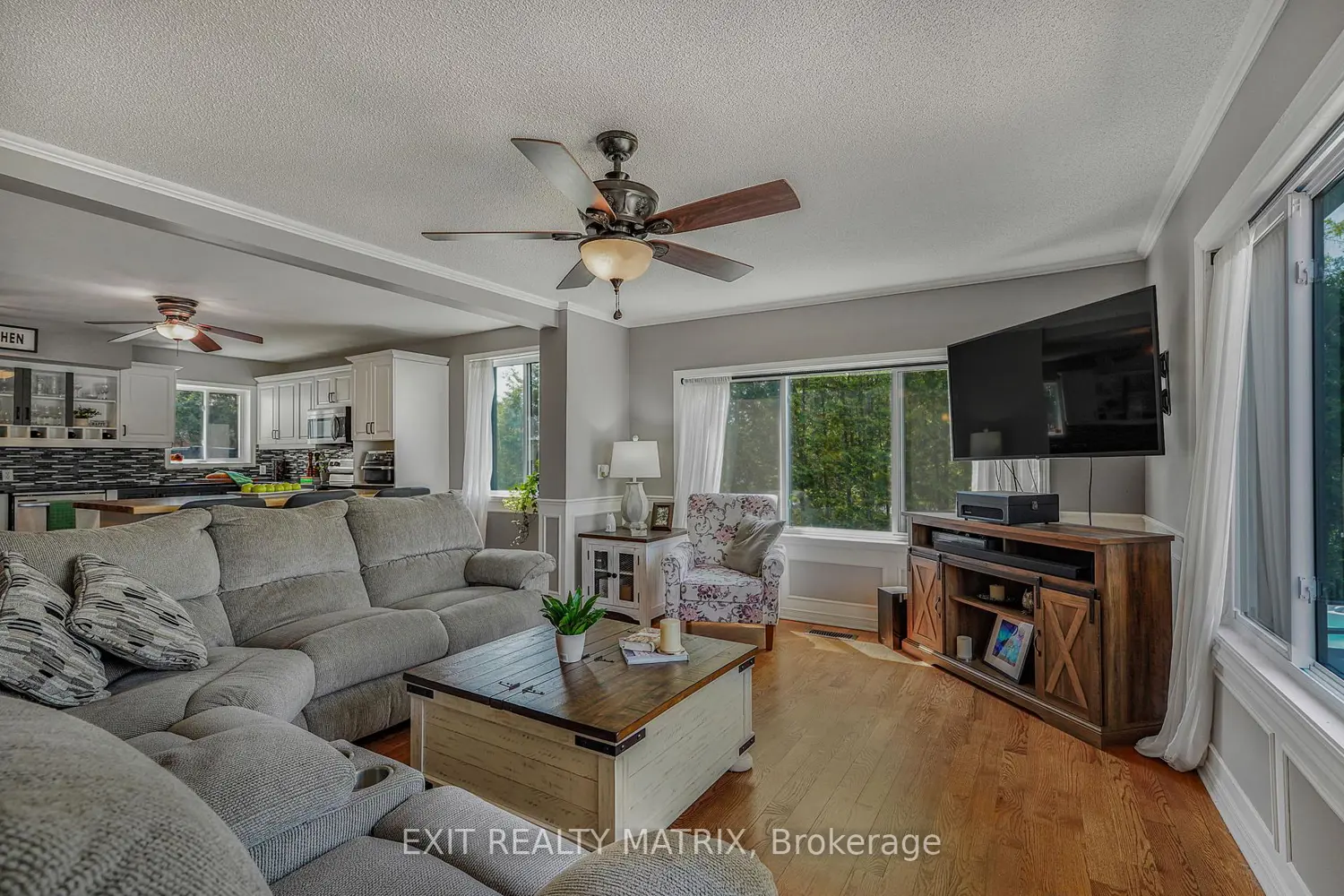 Additional image 7 of 1871 Lajoie Street
