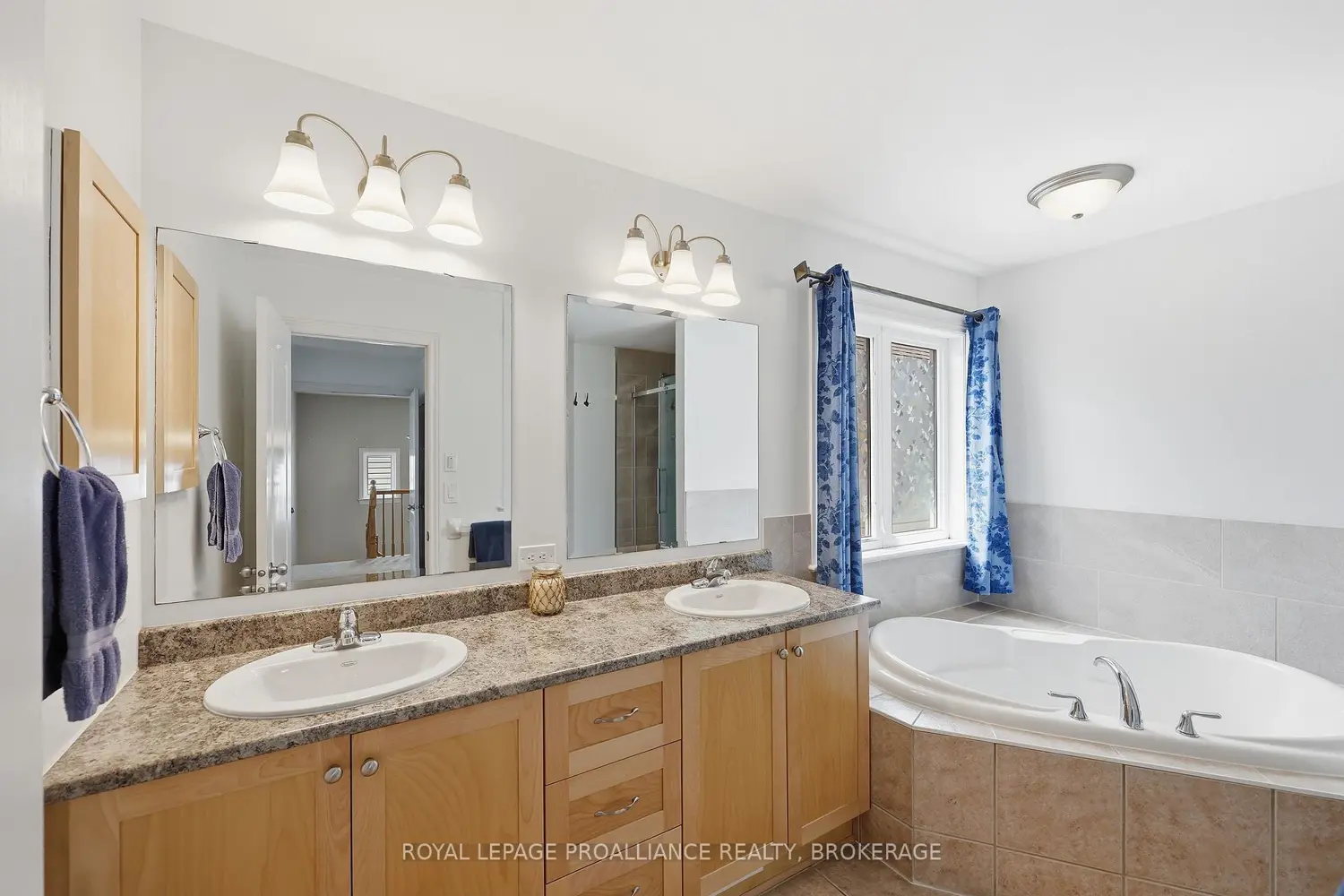 Additional image 5 of 680 Fieldstone Drive