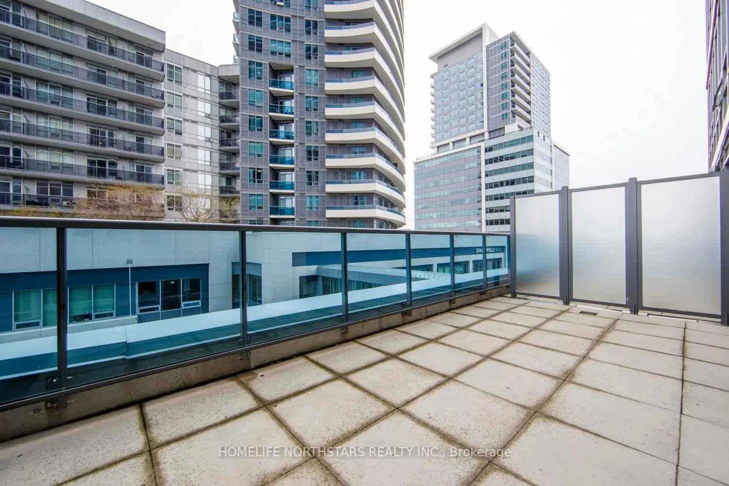 Additional image 14 of 7165 Yonge Street 432