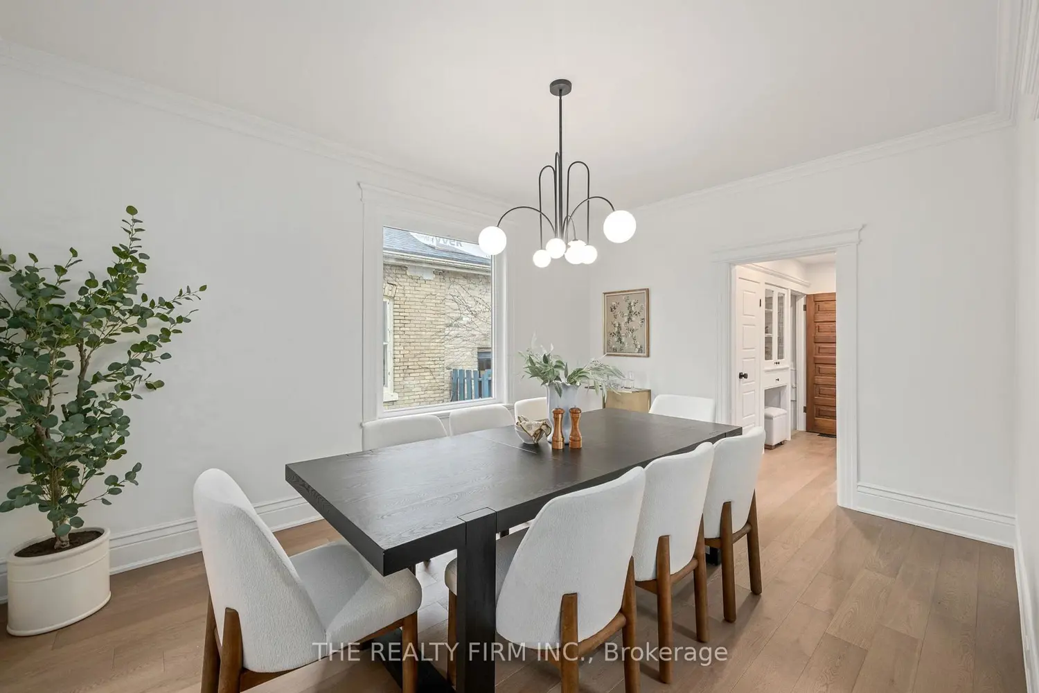 Additional image 7 of 908 Dufferin Avenue