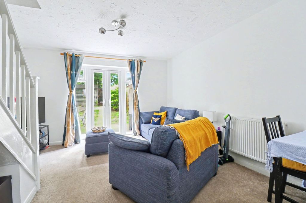 Additional image 2 of 2 bed terraced house for saleHedley Gardens, Hedge End SO30