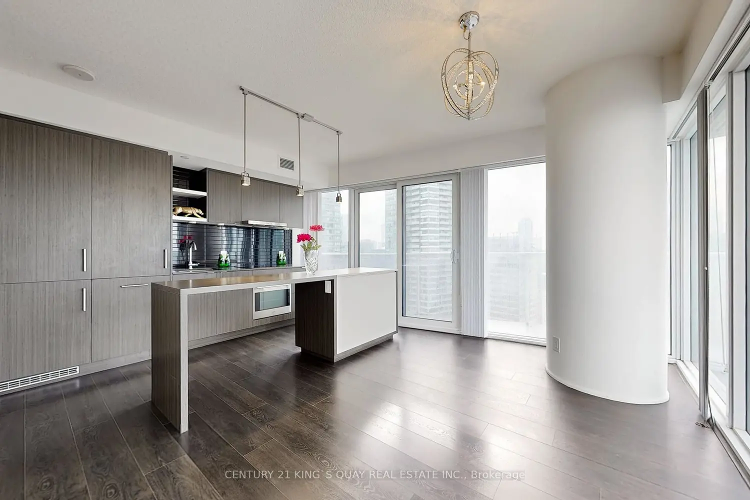88 Harbour Street 4204 photo 4