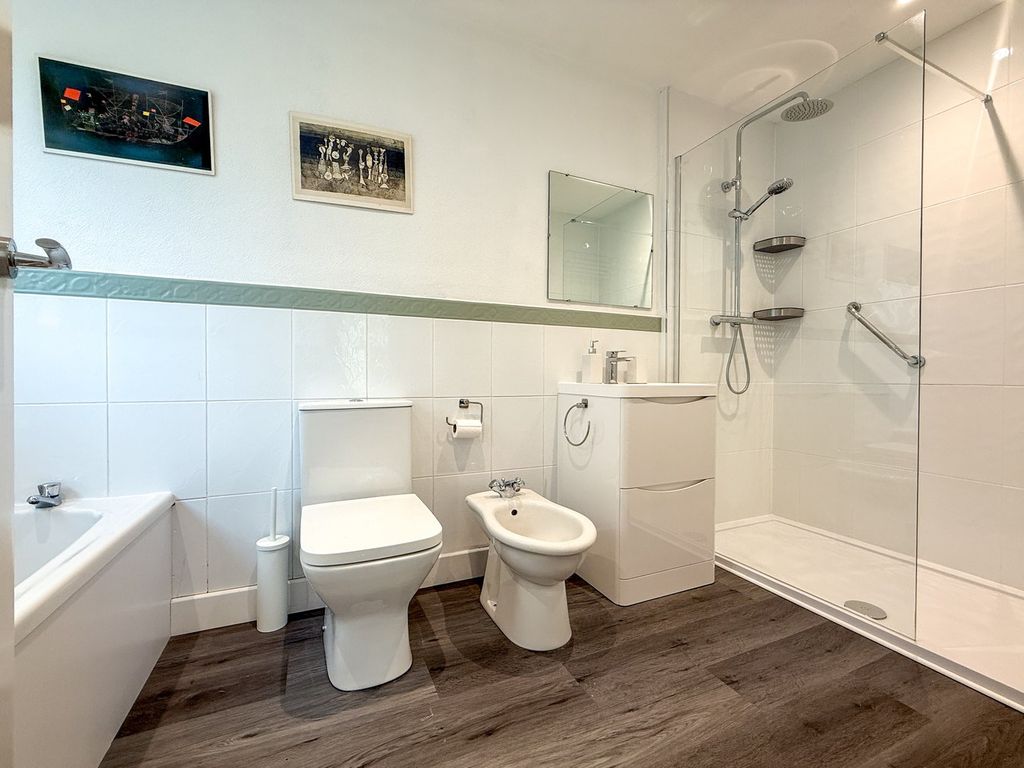 Additional image 12 of 5 bed detached house for saleHuddersfield Road, Holmfirth HD9