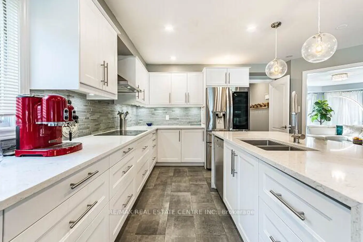 Additional image 20 of 33 Strathroy Crescent