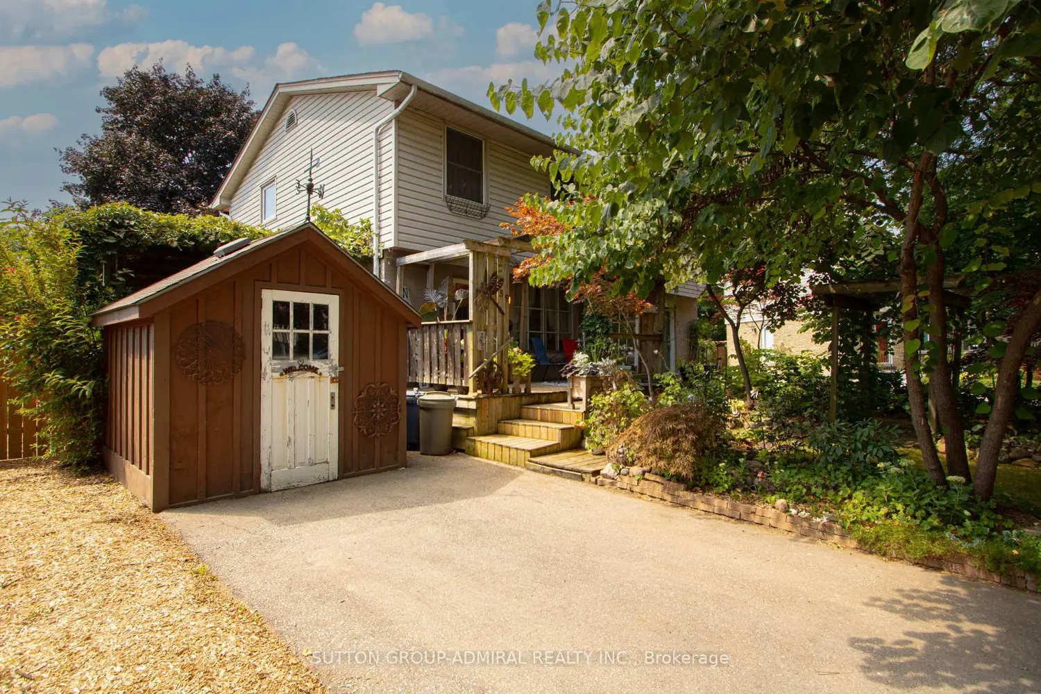 59 Breckenridge Crescent