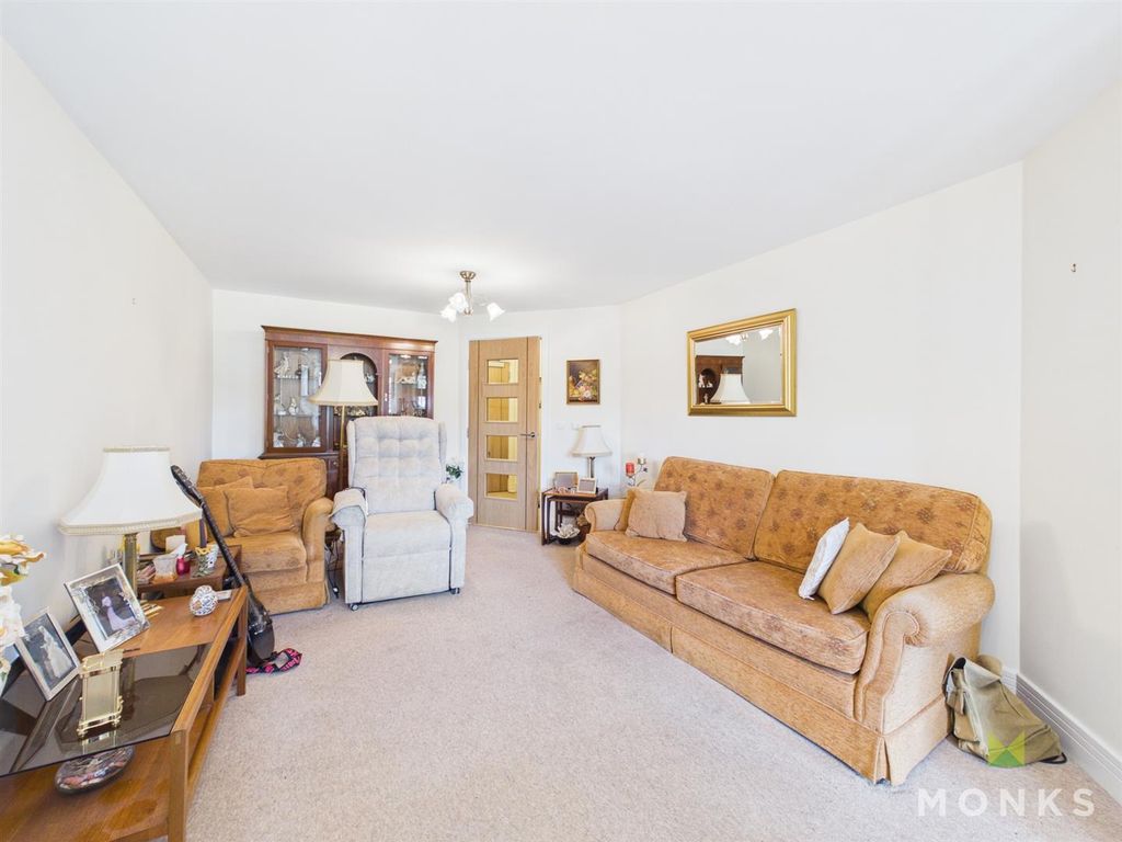 Additional image 3 of 2 bed flat for saleLock Court, Copthorne Road, Shrewsbury SY3