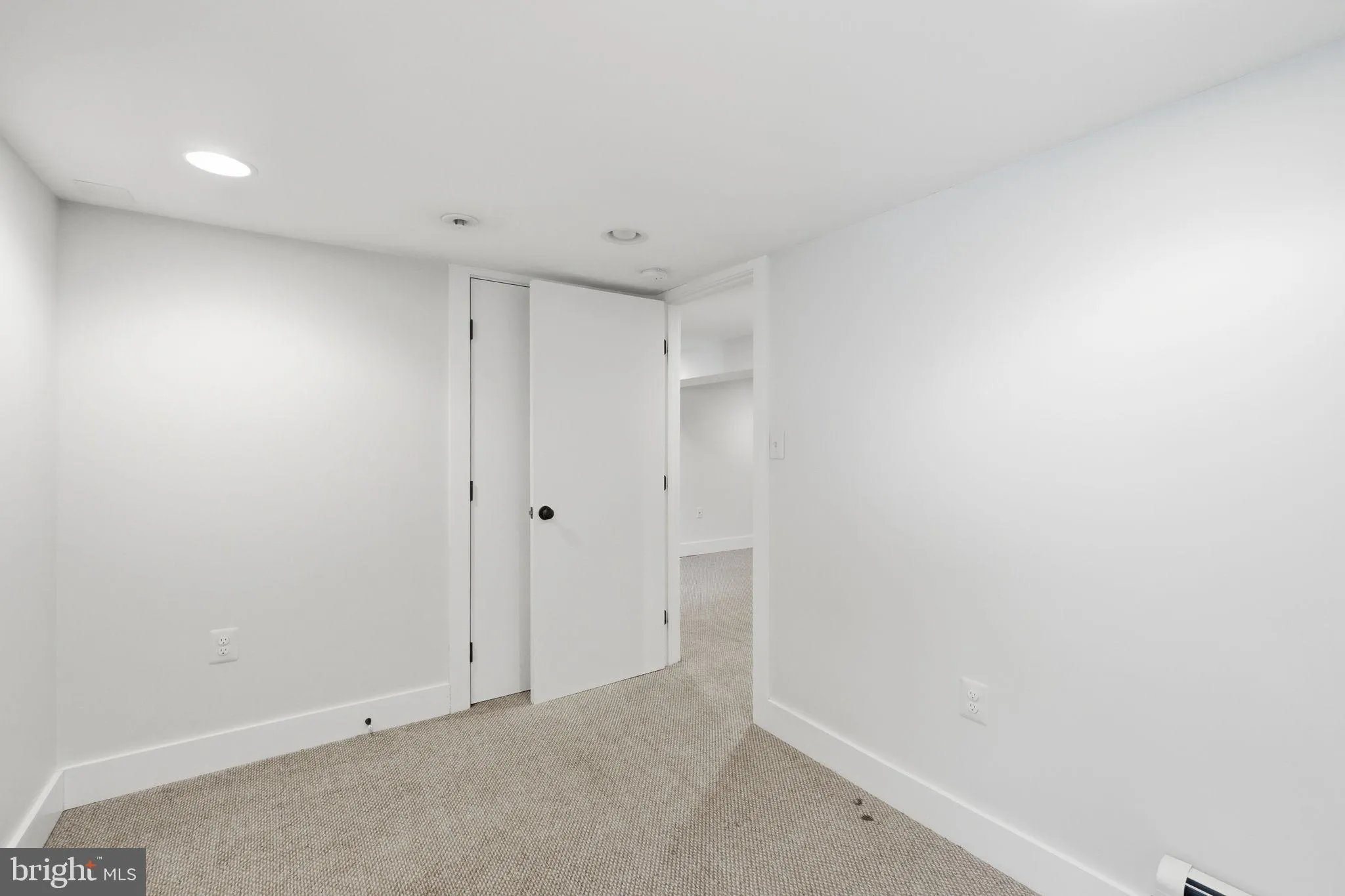 Additional image 82 of 2211 R Street SE, Washington, DC 20020