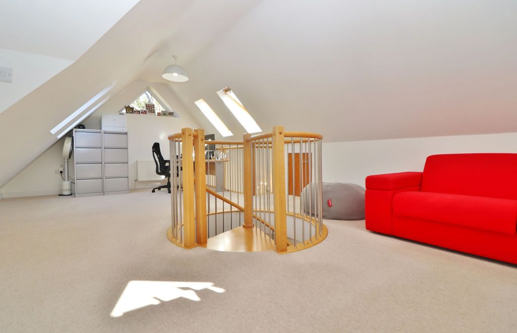 Additional image 23 of 4 bed detached house for saleBursledon Road, Hedge End SO30