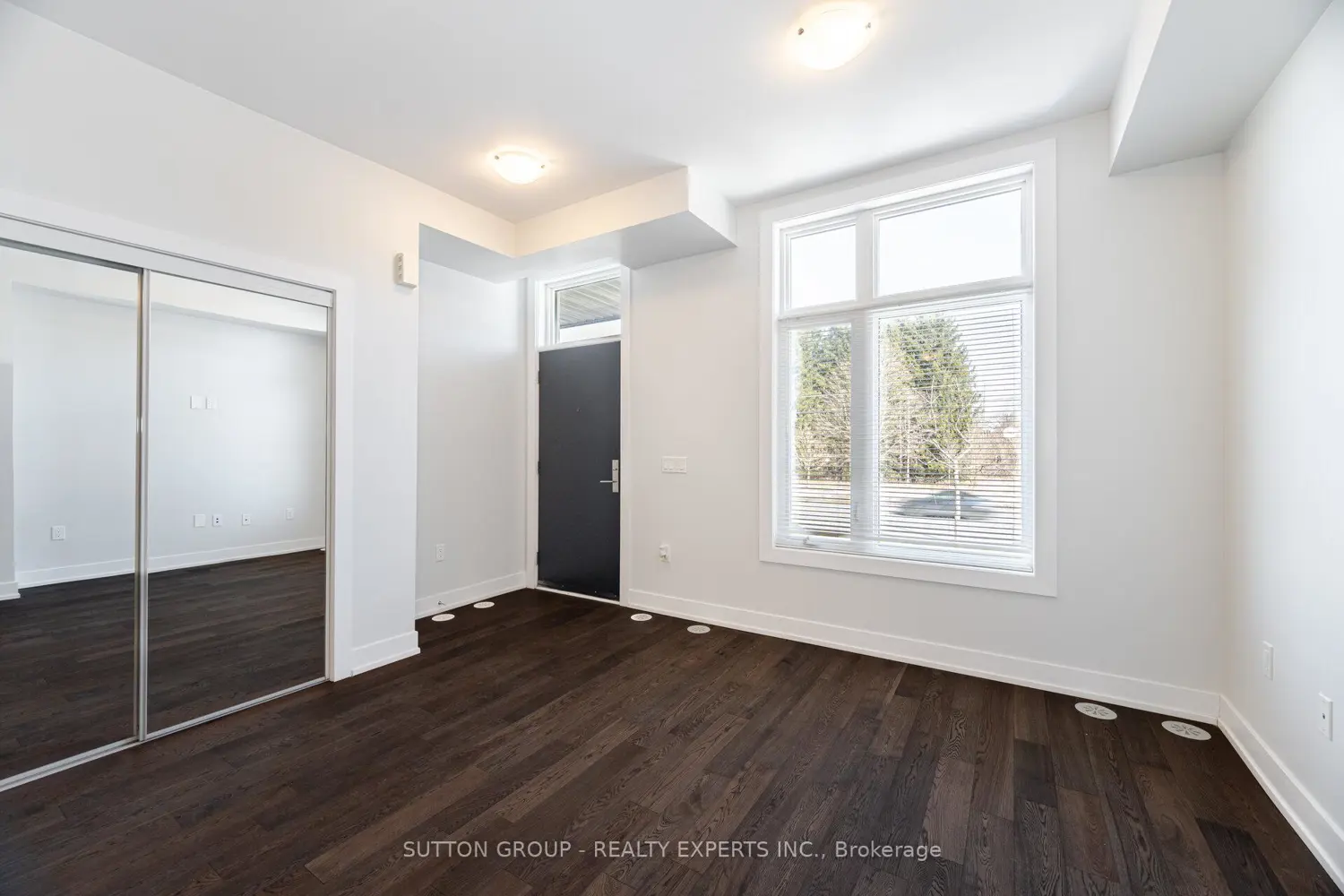 Additional image 8 of 9560 Islington Avenue L109