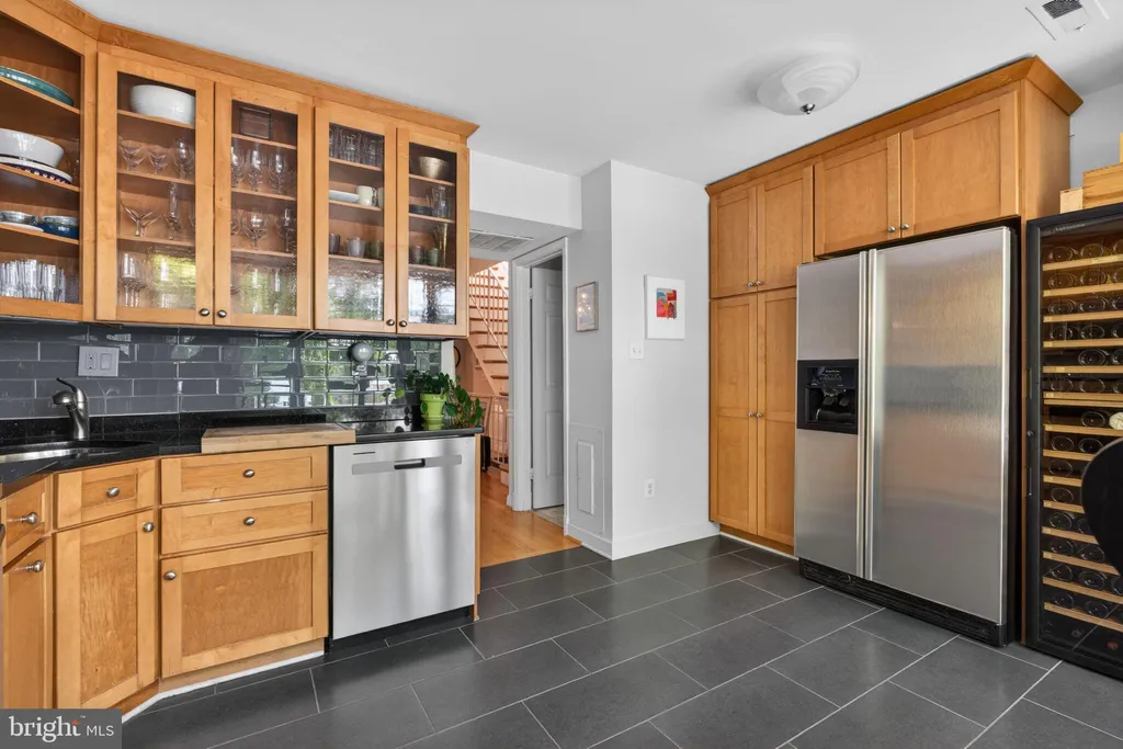 Additional image 17 of 4625 Macarthur Boulevard NW Unit B, Washington, DC 20007