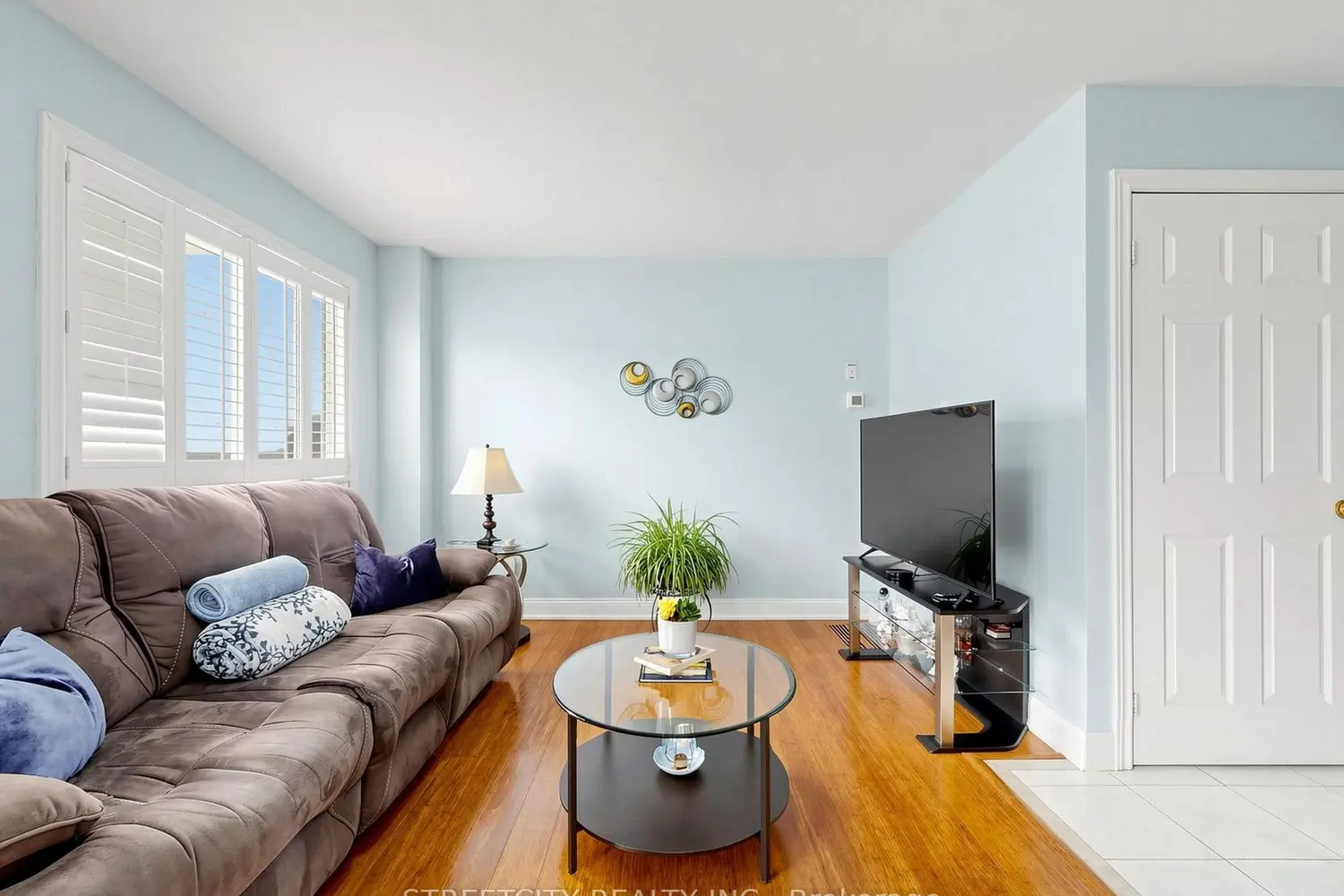 Additional image 8 of 78 Waterbury Street