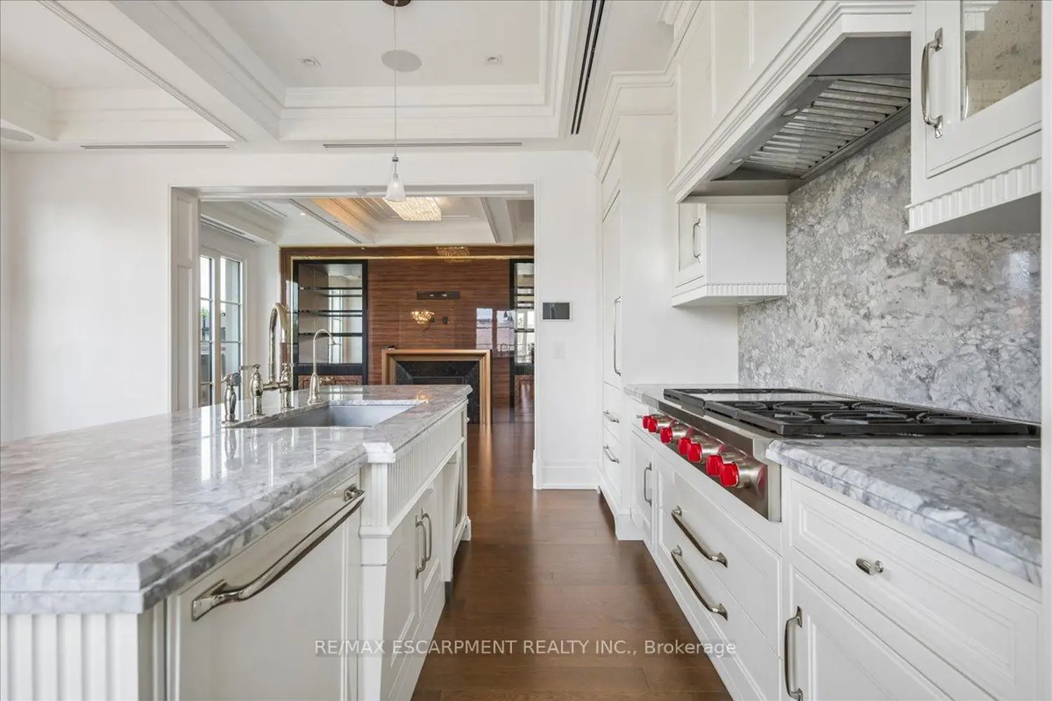 Additional image 16 of 300 Randall Street 211