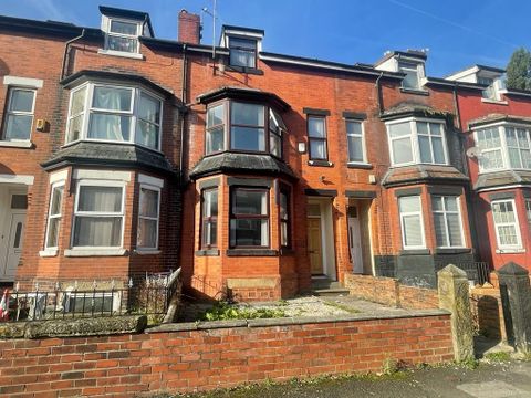 Booth Avenue, Fallowfield, Manchester M14