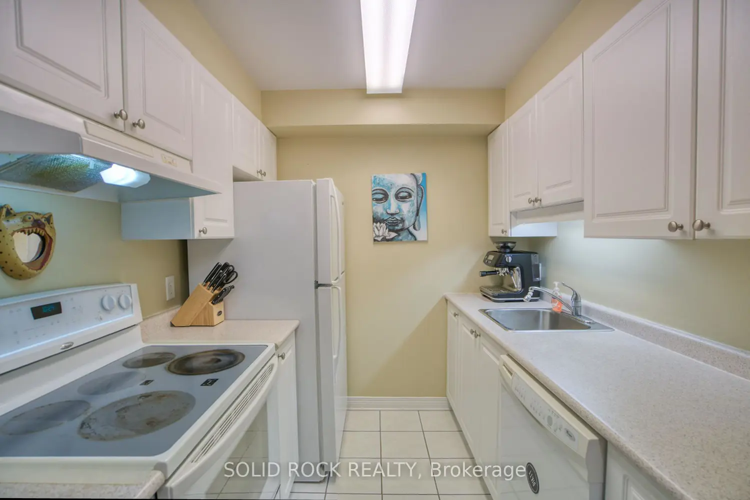 Additional image 7 of 429 Somerset Street 209