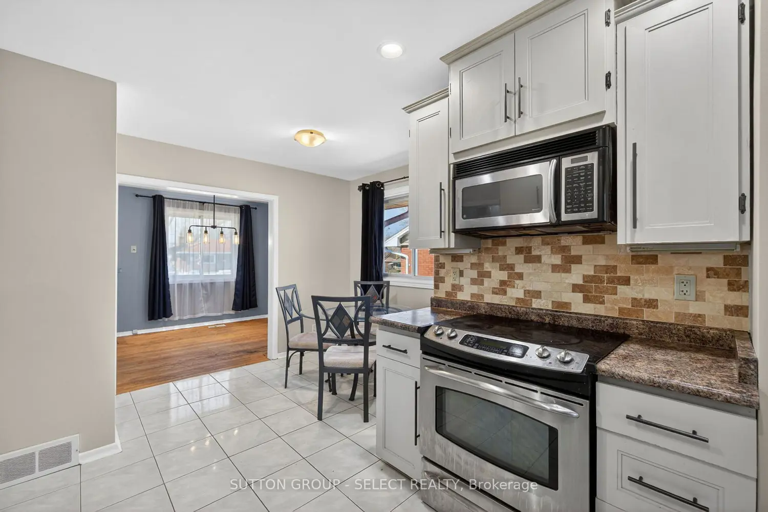 Additional image 7 of 198 Arlington Crescent