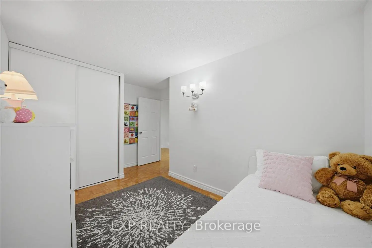 Additional image 13 of 1055 Dundas Street 167