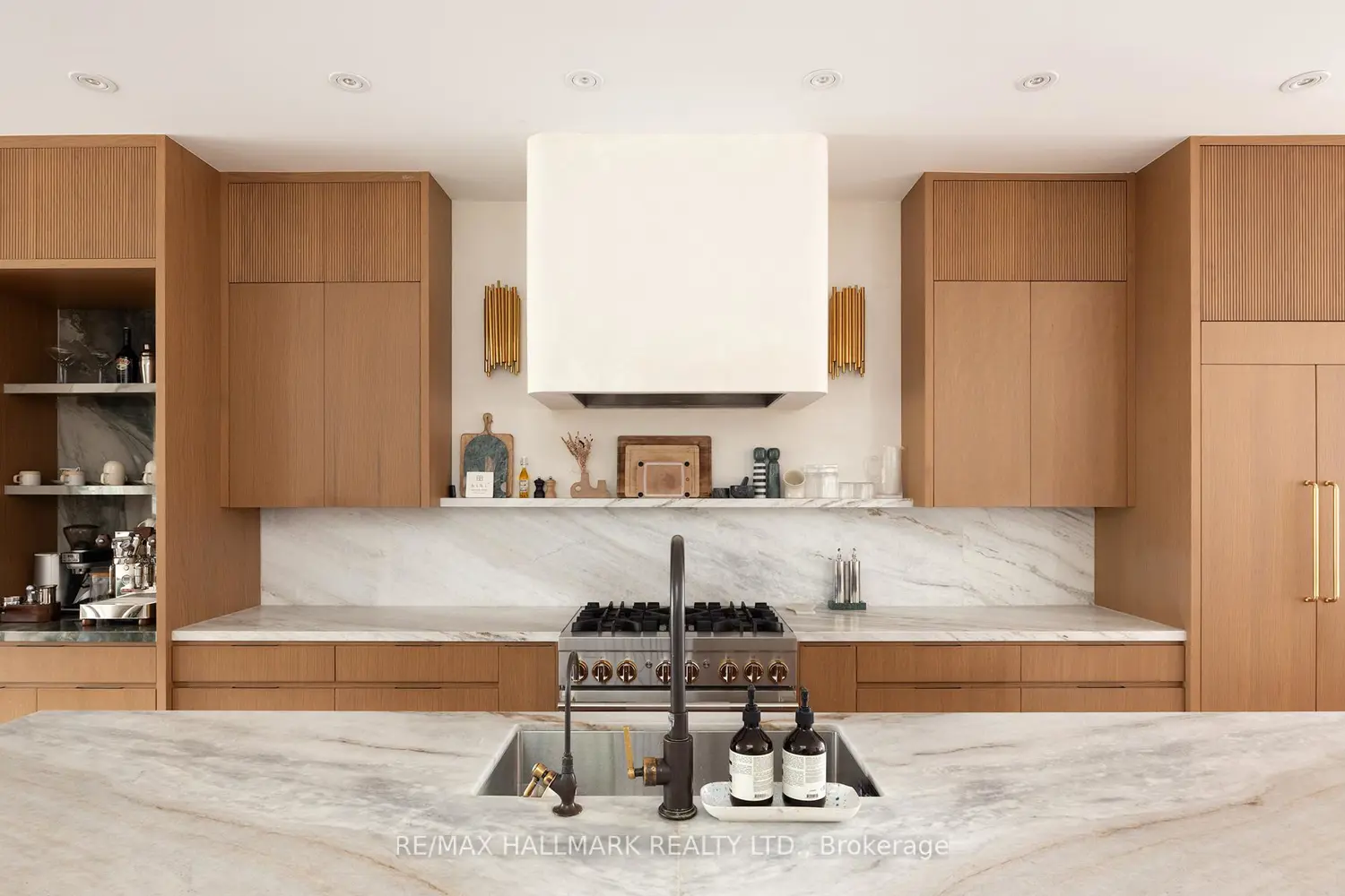 18 Foxley Street photo 3