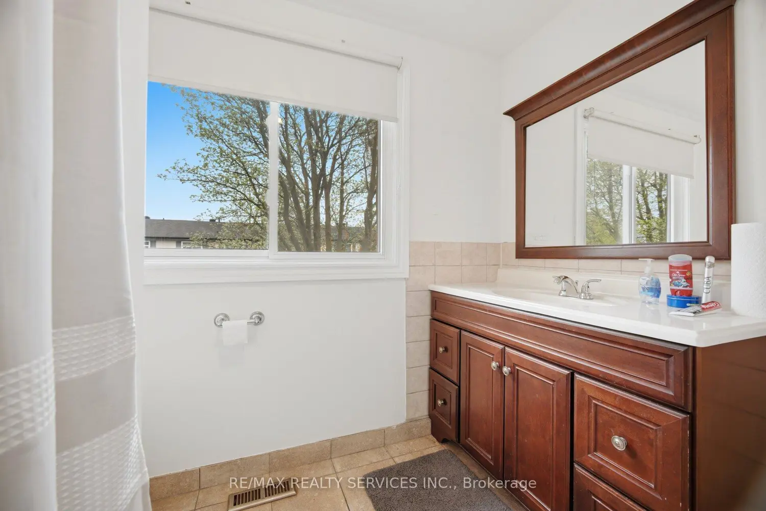 Additional image 11 of 43 Vodden Court 47