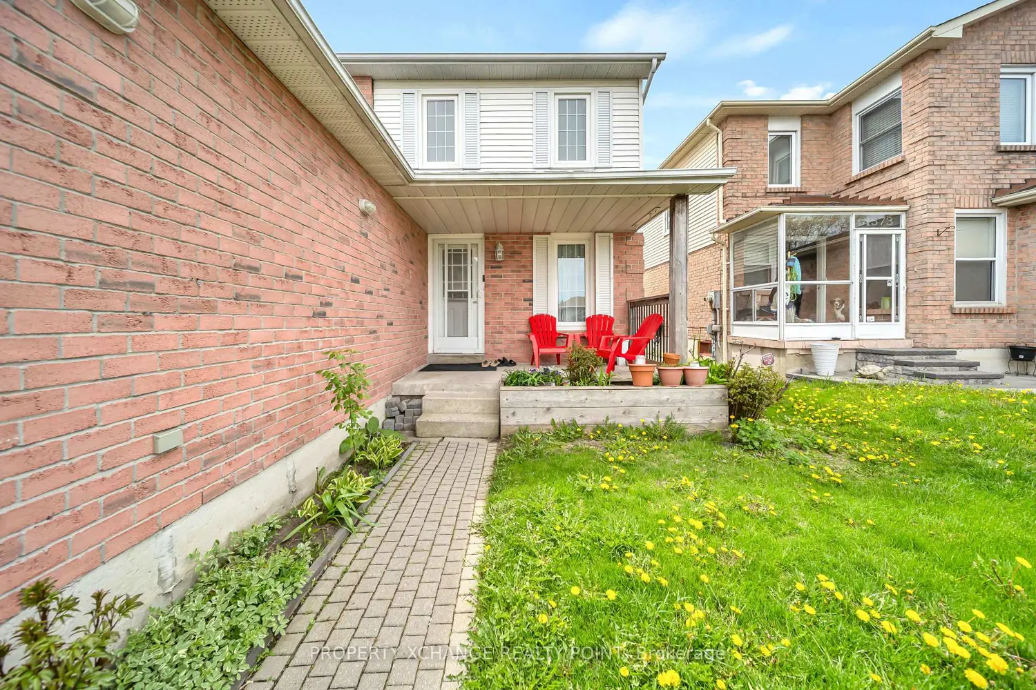 1569 Connery Crescent