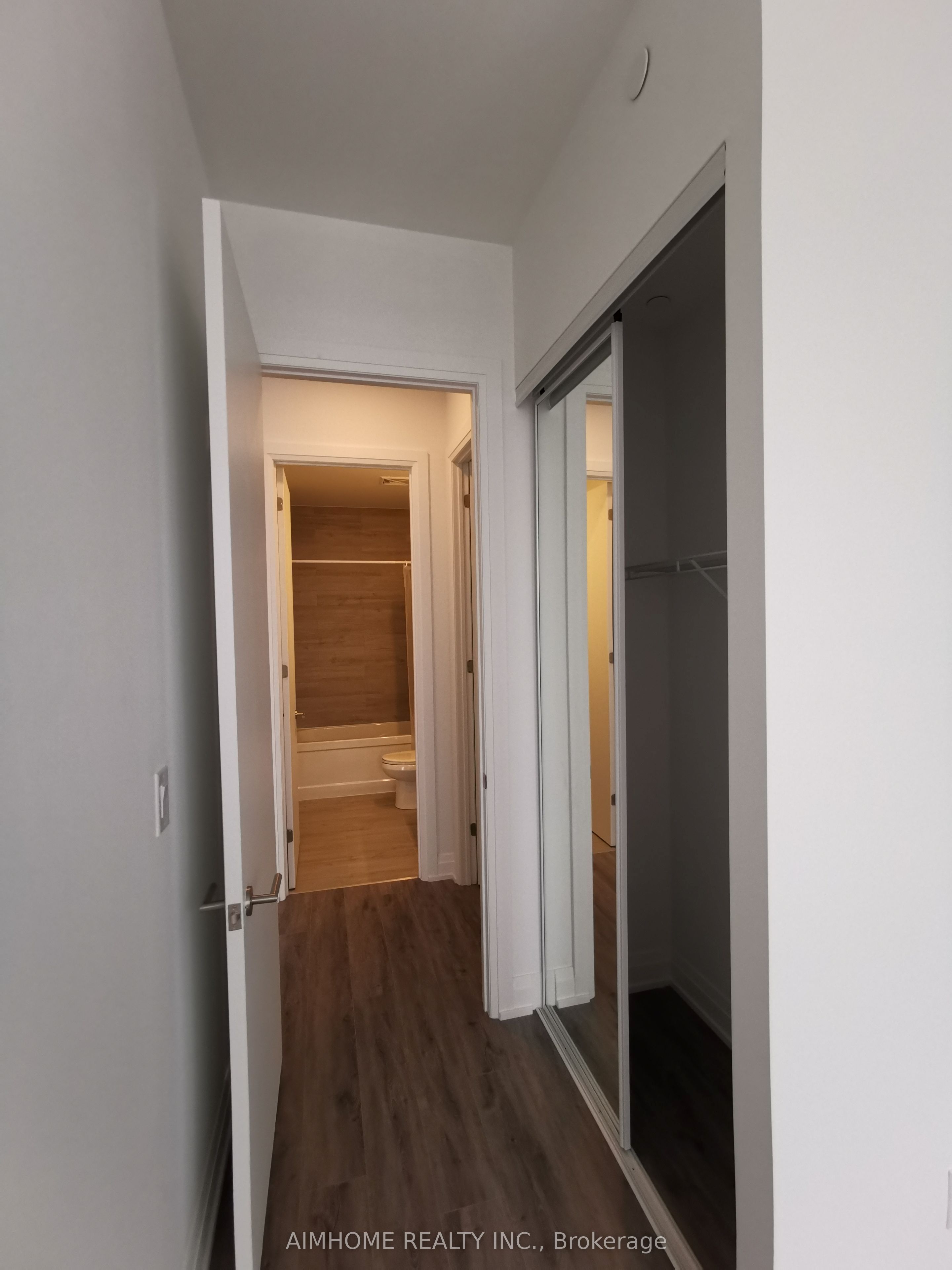 Additional image 6 of Ph605-75 Canterbury Place, Toronto, ON, M2N 5R5