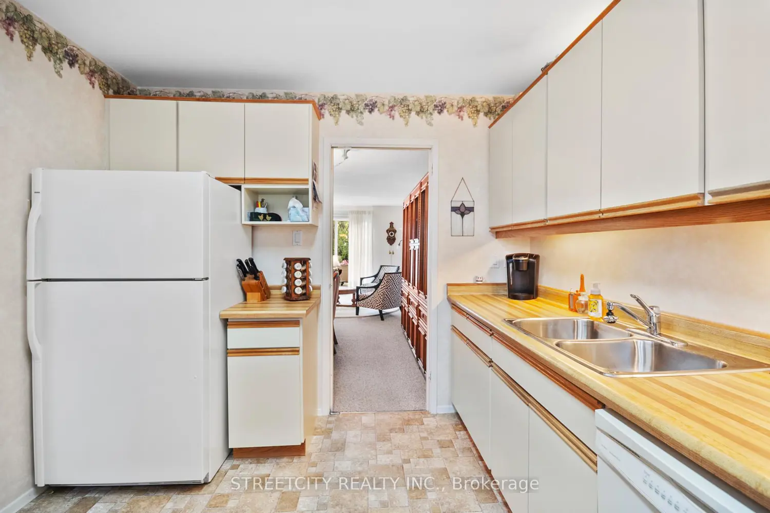 Additional image 4 of 600 Wonderland Road