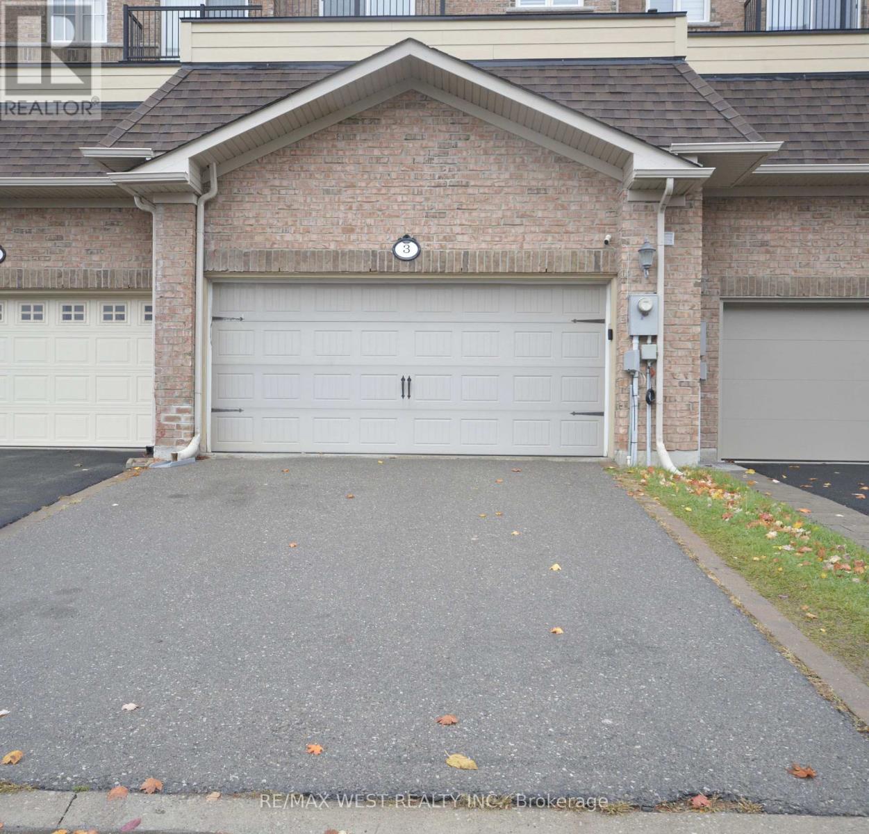 3 EARNSHAW DRIVE