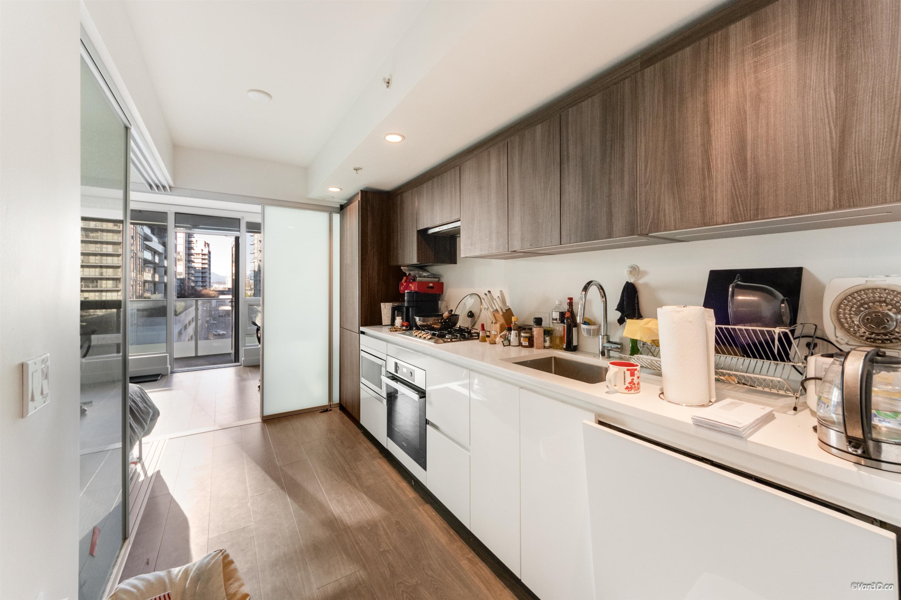 Additional image 2 of 615-6328 No. 3 Road, Richmond, BC, V6Y 0L6