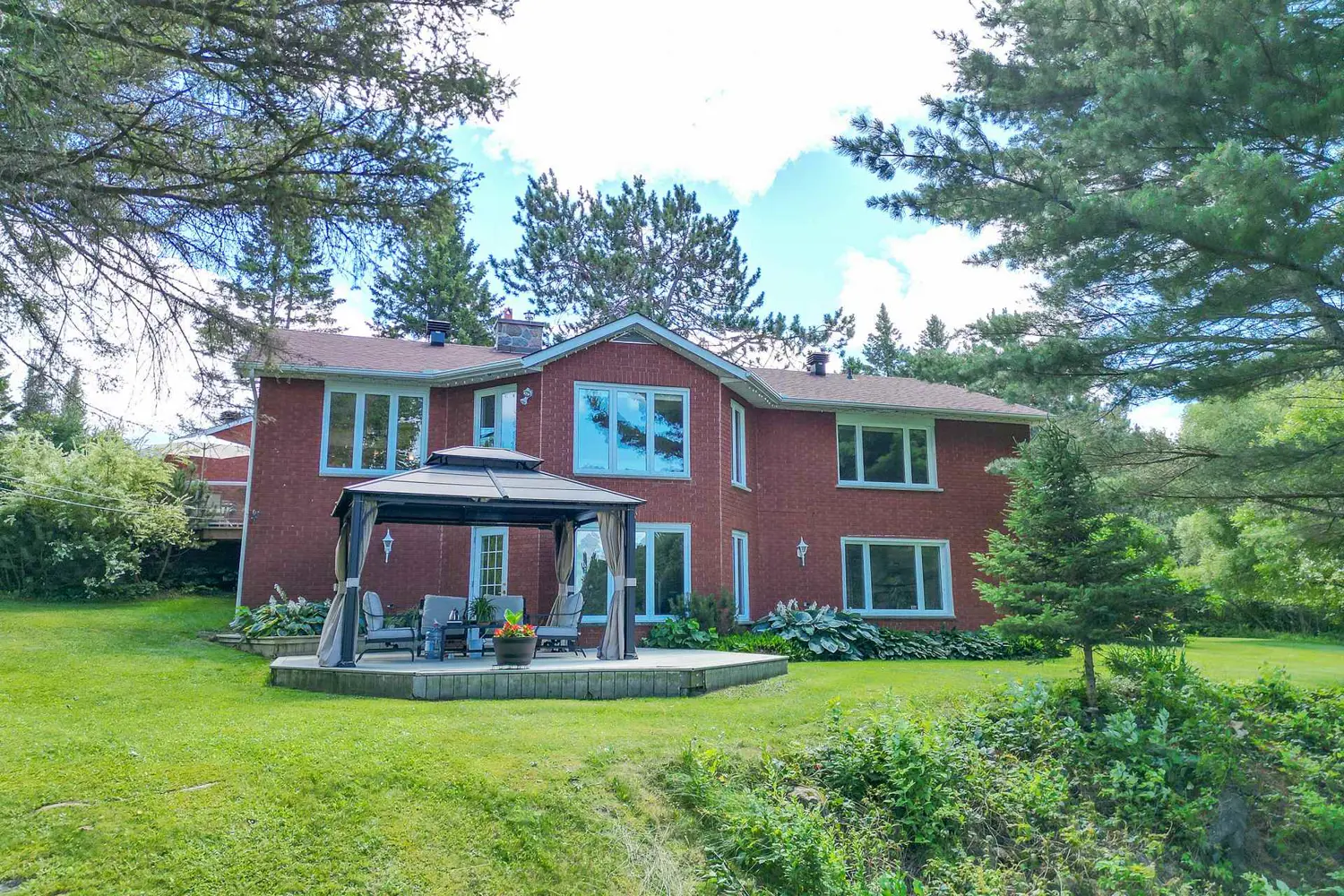 Additional image 7 of 353 Macpherson Drive