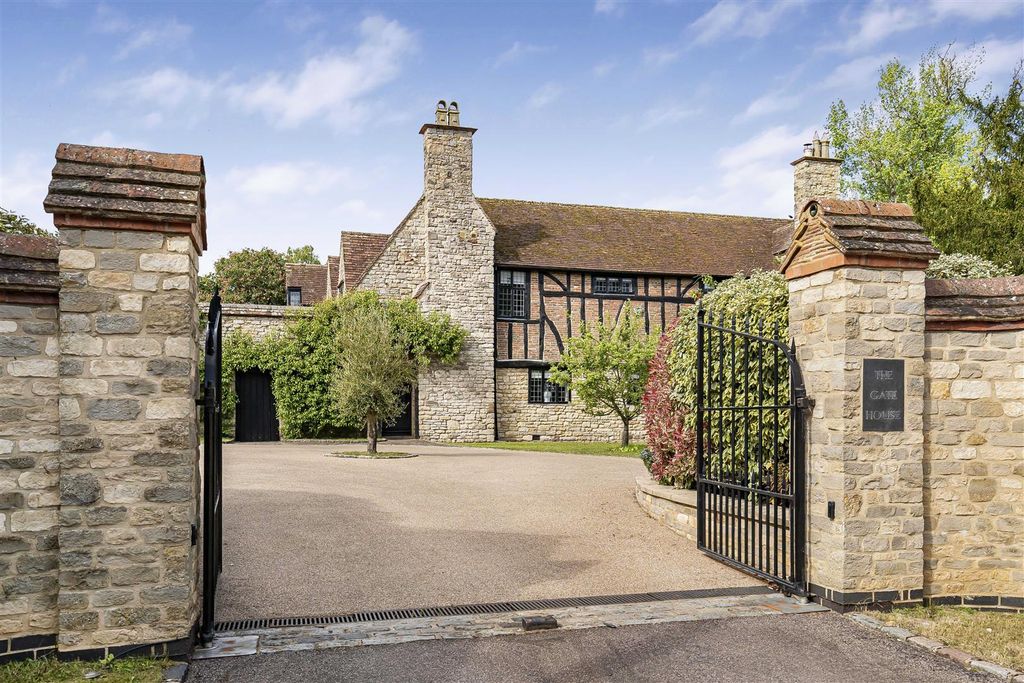 Additional image 59 of 7 bed property for sale34 Bell Lane, Syresham, Brackley NN13