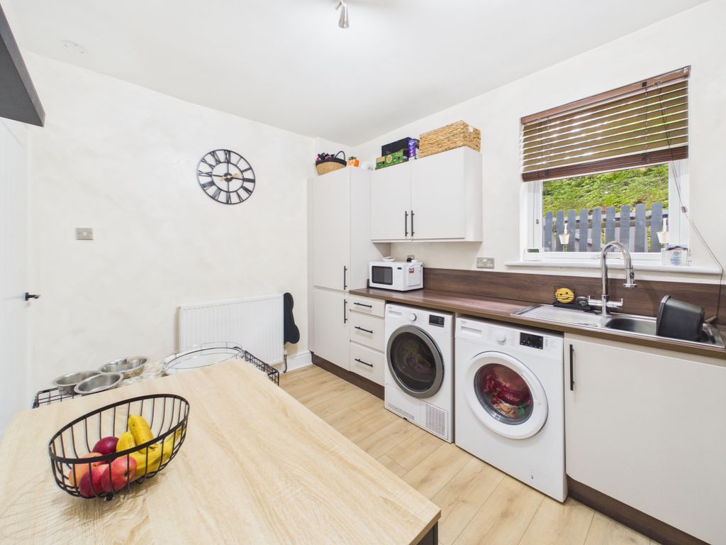 Additional image 7 of 3 bed flat for saleAlbion Street, Coatbridge ML5