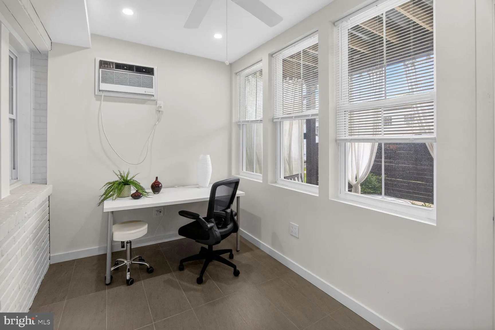 Additional image 37 of 2228 40th Street NW Unit 1, Washington, DC 20007