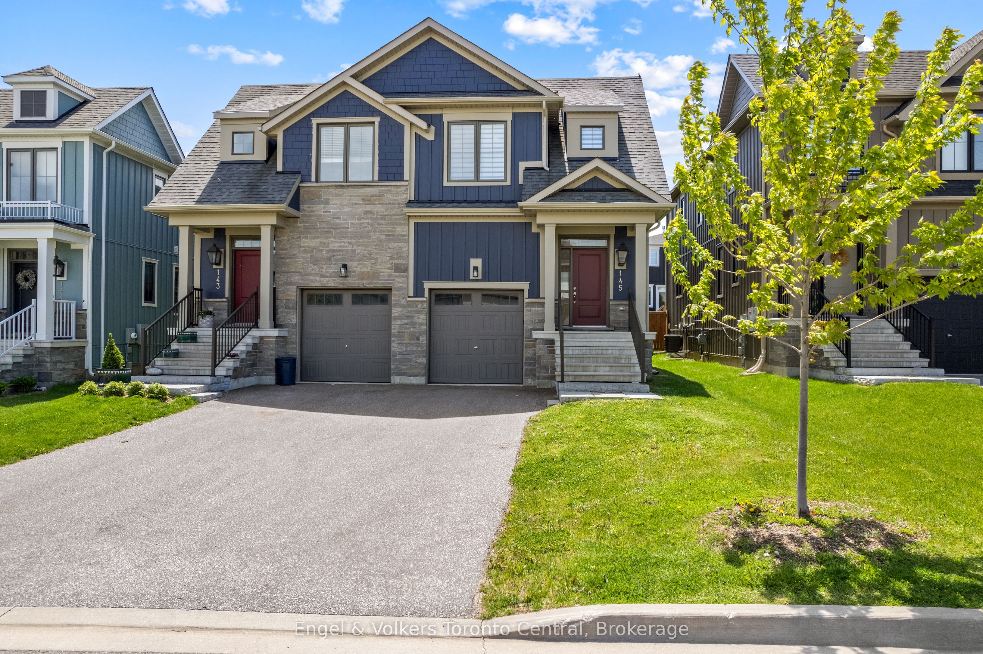 145 Sycamore Street, Blue Mountains, ON, L9Y 4E4