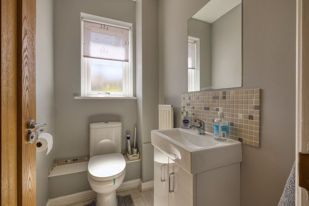 Additional image 10 of 4 bed detached house for saleCornelis Drive, Minster, Ramsgate, Kent CT12