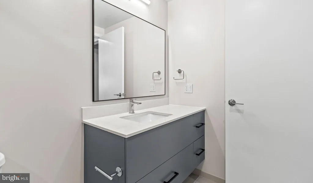 Additional image 42 of 4000 Wisconsin Avenue NW Unit 4K-439, Washington, DC 20016