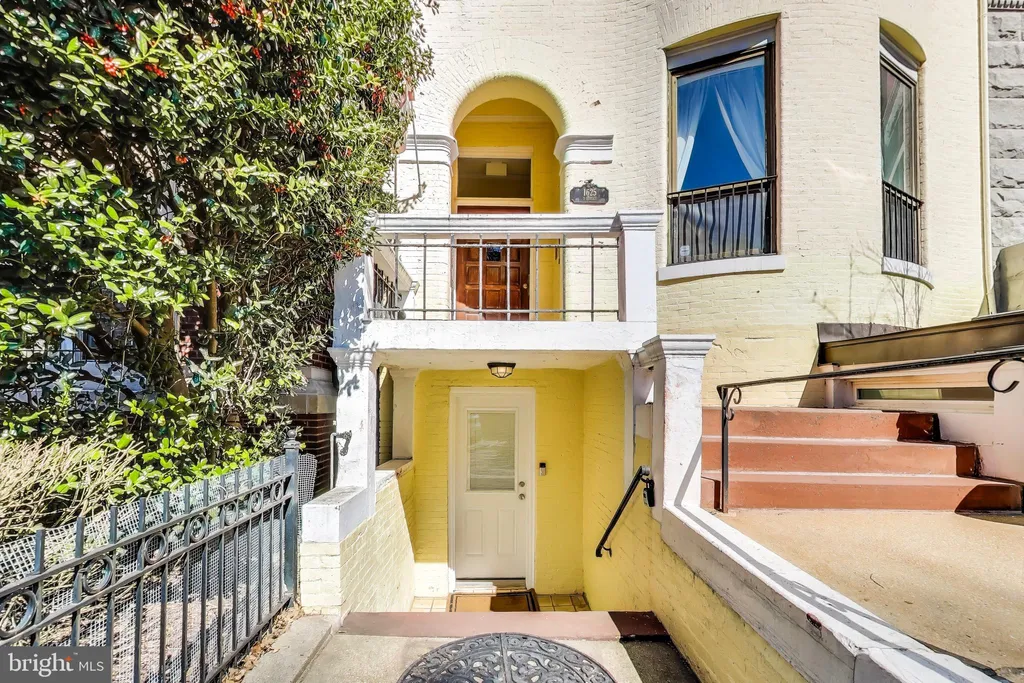 1625 S Street NW Unit 1, Washington, DC 20009