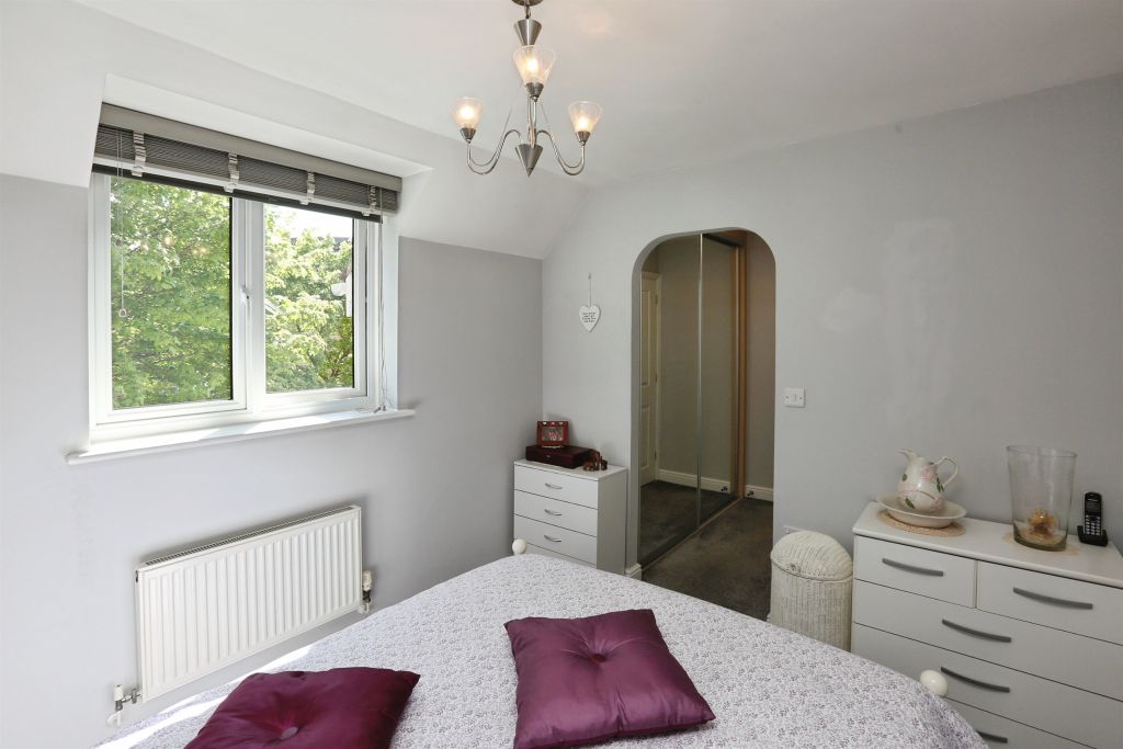 Additional image 7 of 2 bed flat for saleDeer Walk, Hedge End, Southampton SO30