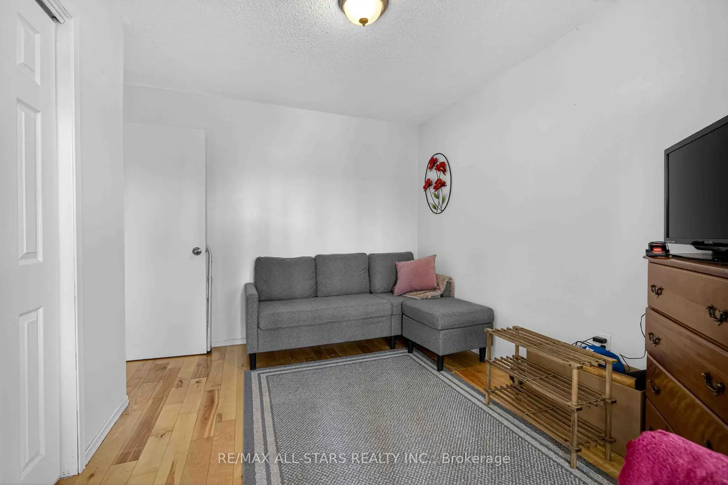 Additional image 13 of 2147 Springwood Road