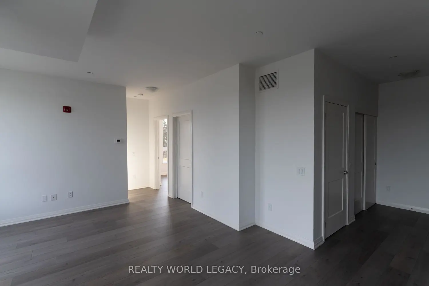 Additional image 7 of 101 Golden Eagle Road 215